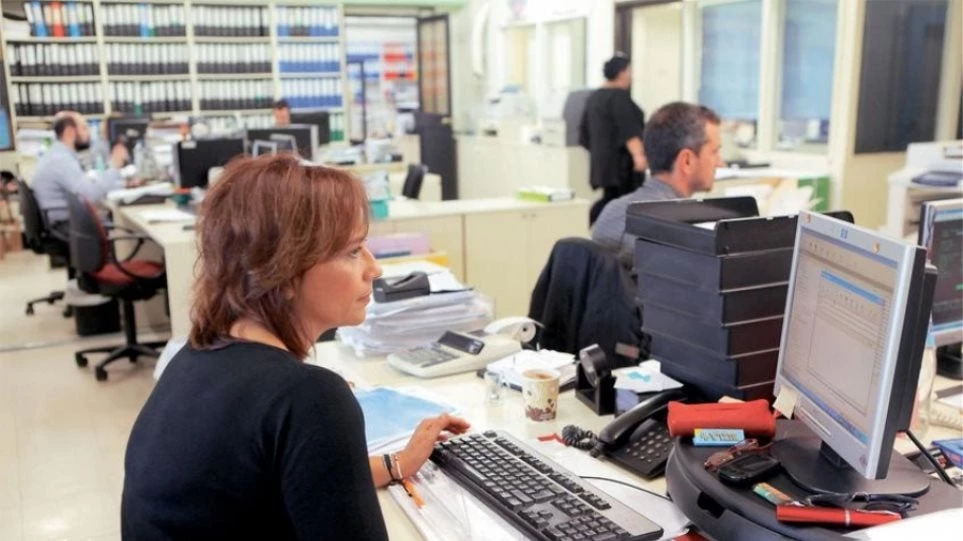 Μεγάλος νικητής η μερική απασχόληση – Χάθηκαν 33.000 θέσεις εργασίας